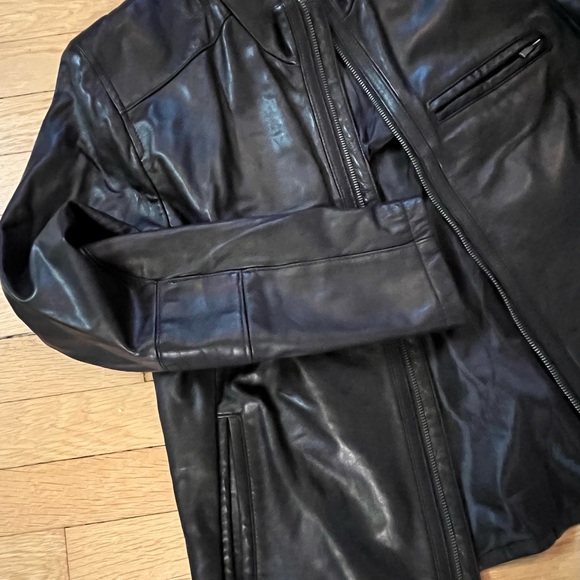 Cole Haan Unisex Sleek Black Leather Jacket Lambskin - Picture 8 of 12